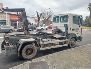 Nissan atleon multilift 8T