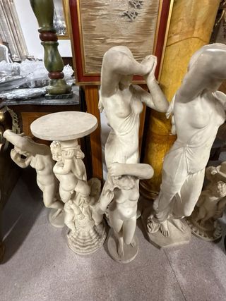 Estatuas antiguas de mármol