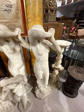 Estatuas antiguas de mármol