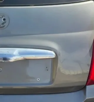 Porton trasero maletero Fiat 500 Lounge. Año 2019
