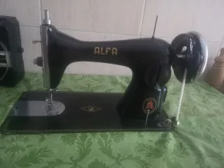 Cabeza Máquina Coser Antigua Alfa
