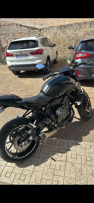 Yamaha MT-07 (A2) Negra