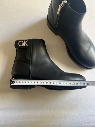 Botines Calvin Klein Negros
