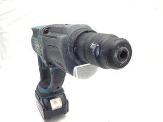 martillo a bateria makita dhr202