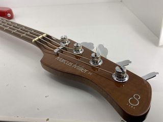 bajo electrico marcus miller p5