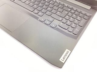 pc portatil lenovo 82k1