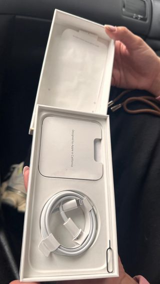 iPhone 14 Pro Max Violeta