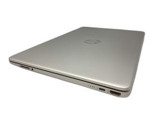 pc portatil hp 15s-fq1139ns