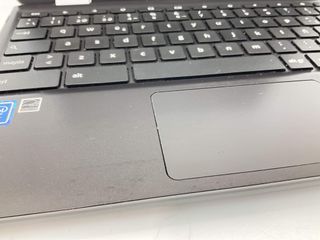 pc portatil asus c214m