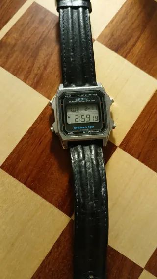 Reloj Seiko Sports 100 Digital