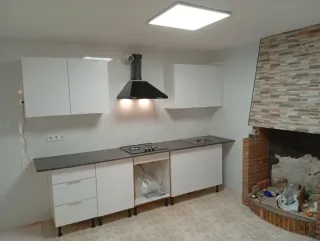 Instalador de cocinas, puertas, parquet, tarima