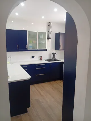 Instalador de cocinas, puertas, parquet, tarima