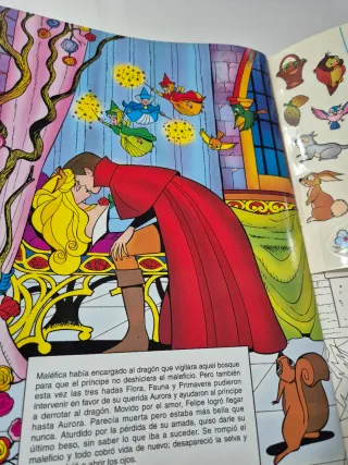 Libro pegatinas La Bella Durmiente Disney Panini