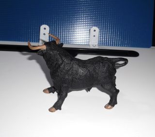 Papo Andalusian Bull - Hand Painted Figurine, 2005