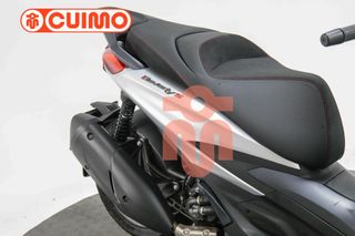 PIAGGIO BEVERLY 300 HPE