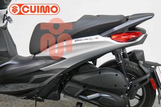 PIAGGIO BEVERLY 300 HPE