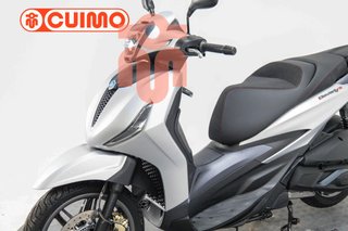PIAGGIO BEVERLY 300 HPE