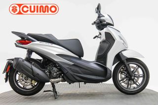 PIAGGIO BEVERLY 300 HPE