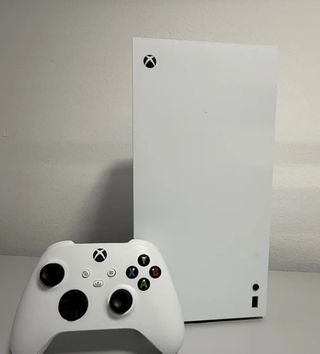 Xbox Series X Blanca 1TB + 2 Mandos