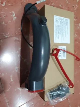 Pieza para patinete eléctrico