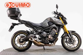 YAMAHA MT 09