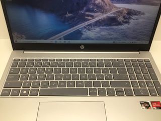 pc portatil hp laptop 15-fc0026np