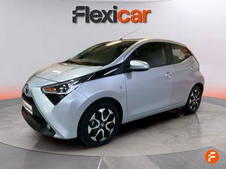 Toyota Aygo 1.0 70 x-play