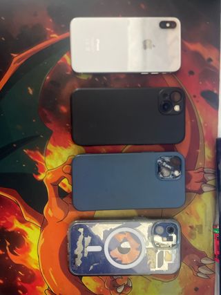 Lote 4 iPhones (Blanco, Negro, Azul)