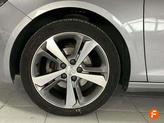 Peugeot 308 5p Allure 1.2 PureTech 96KW (130CV) S&S