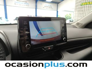 Toyota Yaris 120H Business Plus 85 kW (116 CV)