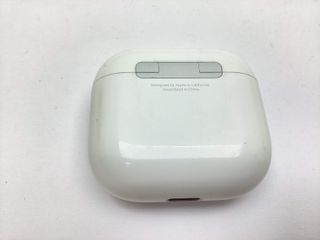 in-ear apple airpods 4 gen