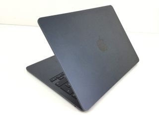 portatil apple apple macbook air m4 10-core 4.4 13 (8gpu) (2025) (a3240)