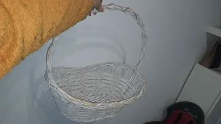 Nuovo cestino bianco in vimini