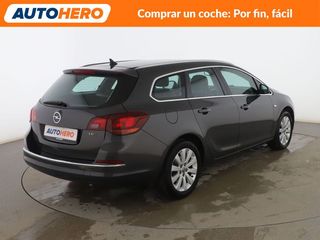 Opel Astra 1.6 CDTI DPF Excellence