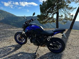 Yamaha MT-07 Azul