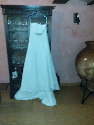Traje de Novia con Velo y Zapatos