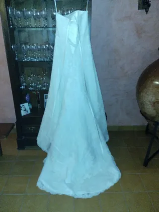 Traje de Novia con Velo y Zapatos