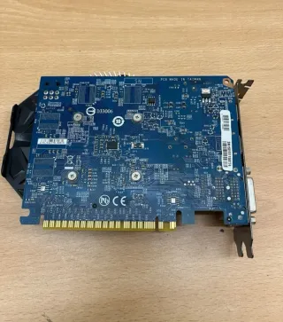 Gigabyte GTX 750 Tarjeta Gráfica