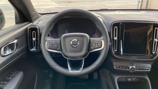 VOLVO C40 BEV 69KWH RECHARGE PLUS 5P