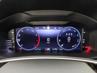 SKODA KAROQ 1.5 TSI 110KW PLUS 150 5P