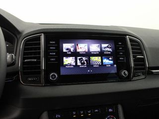 SKODA KAROQ 1.5 TSI 110KW PLUS 150 5P