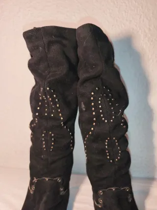 Botas cowboy boho negras tachuelas