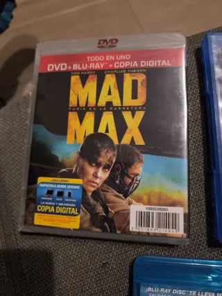 Confezione 3 Blu-ray: Eyes Wide Shut, Mad Max, Final Fantasy: La Forza Interiore