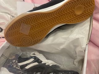 Zapatillas tipo Puma Negras con Leopardo