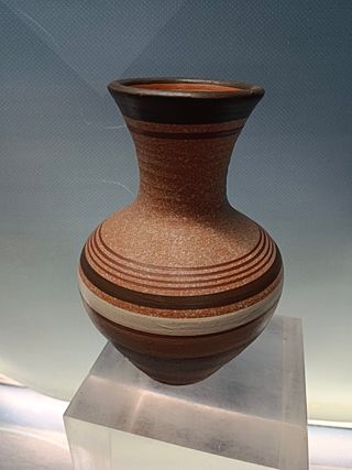 Tres piezas,  botijos o cantaros, 19, 17 cm