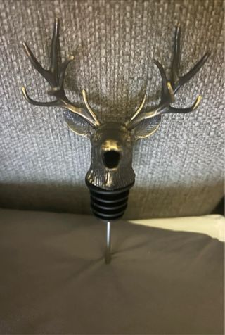 Versatore Jägermeister Testa di Cervo