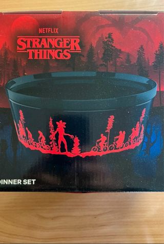 Set Pranzo/Cena Stranger Things Netflix