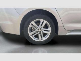 Suzuki Swace 1.8 GLX Hybrid