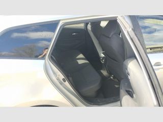 Suzuki Swace 1.8 GLX Hybrid