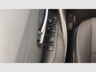 Suzuki Swace 1.8 GLX Hybrid